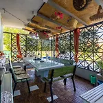 Book Opuzen (Dubrovnik-Neretva)