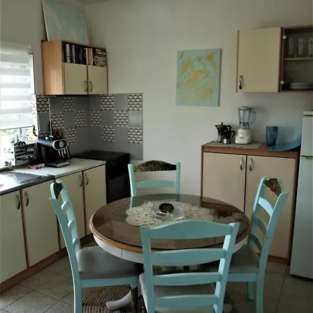 Book Apartment Opuzen (Dubrovnik-Neretva)
